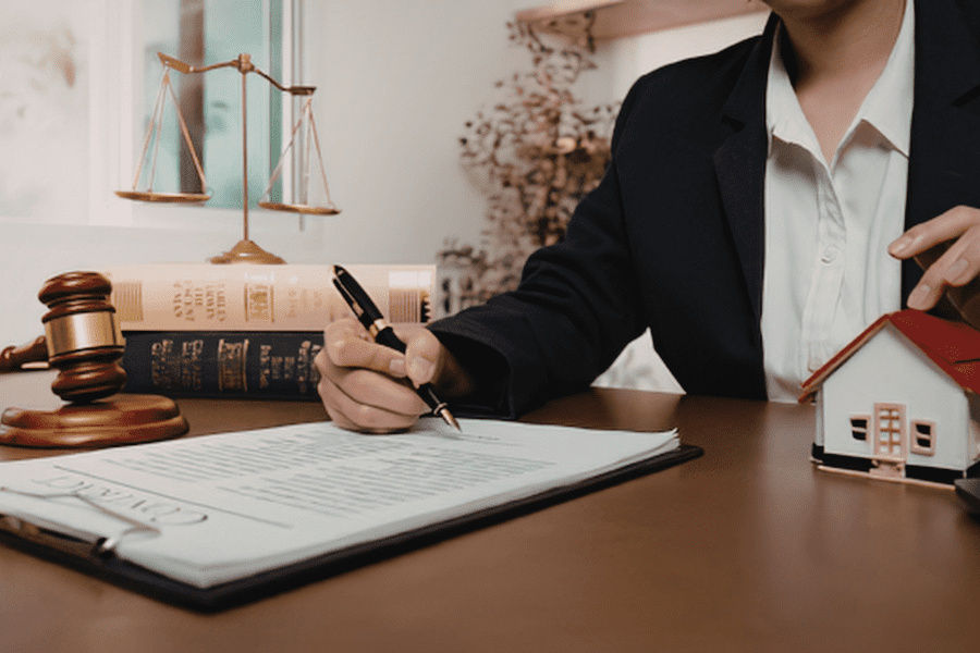 How a Title Company Handles Real Estate Closings in Ohio