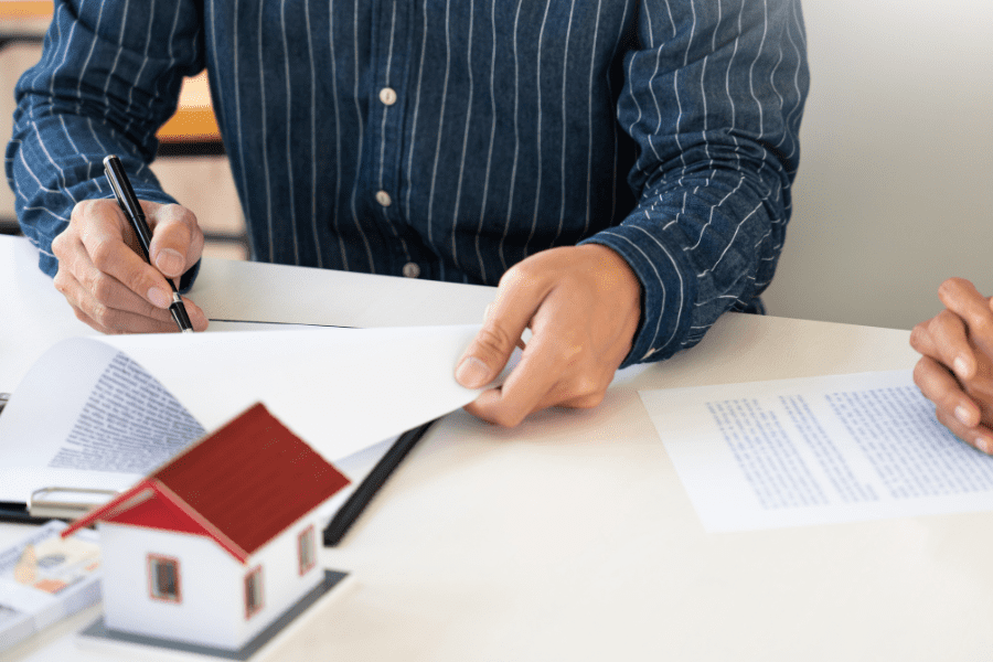 Why You Need a Title Company in Ohio Before Closing a Deal