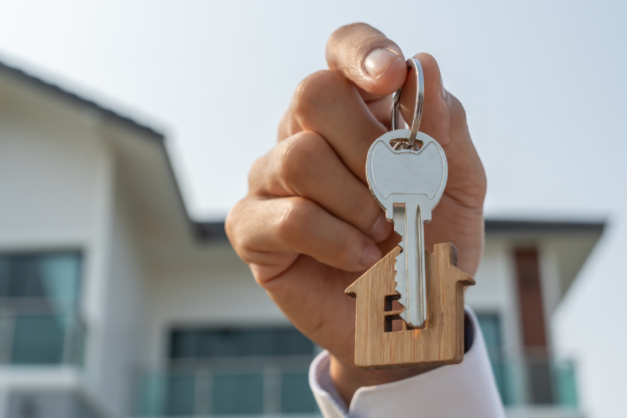 Commercial Real Estate Closing in Ohio: What Makes It Different from Residential